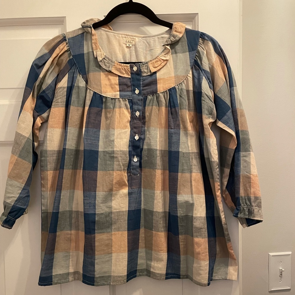 Lali women’s shirt NEW